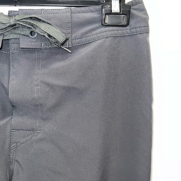 Mossimo Shorts Youth Large Gray Polyester Blend 28 In Waist - Picture 5 of 12